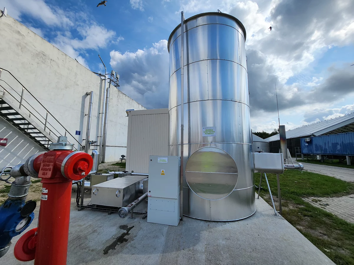 kompletna-instalacja-dozowania-i-homogenizacji-kosubstratow-do-fermentacji-metanowej-w-spolce-wodnej-leba-3