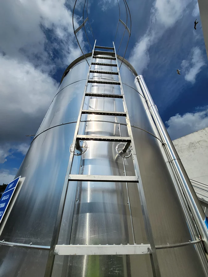 kompletna-instalacja-dozowania-i-homogenizacji-kosubstratow-do-fermentacji-metanowej-w-spolce-wodnej-leba-4